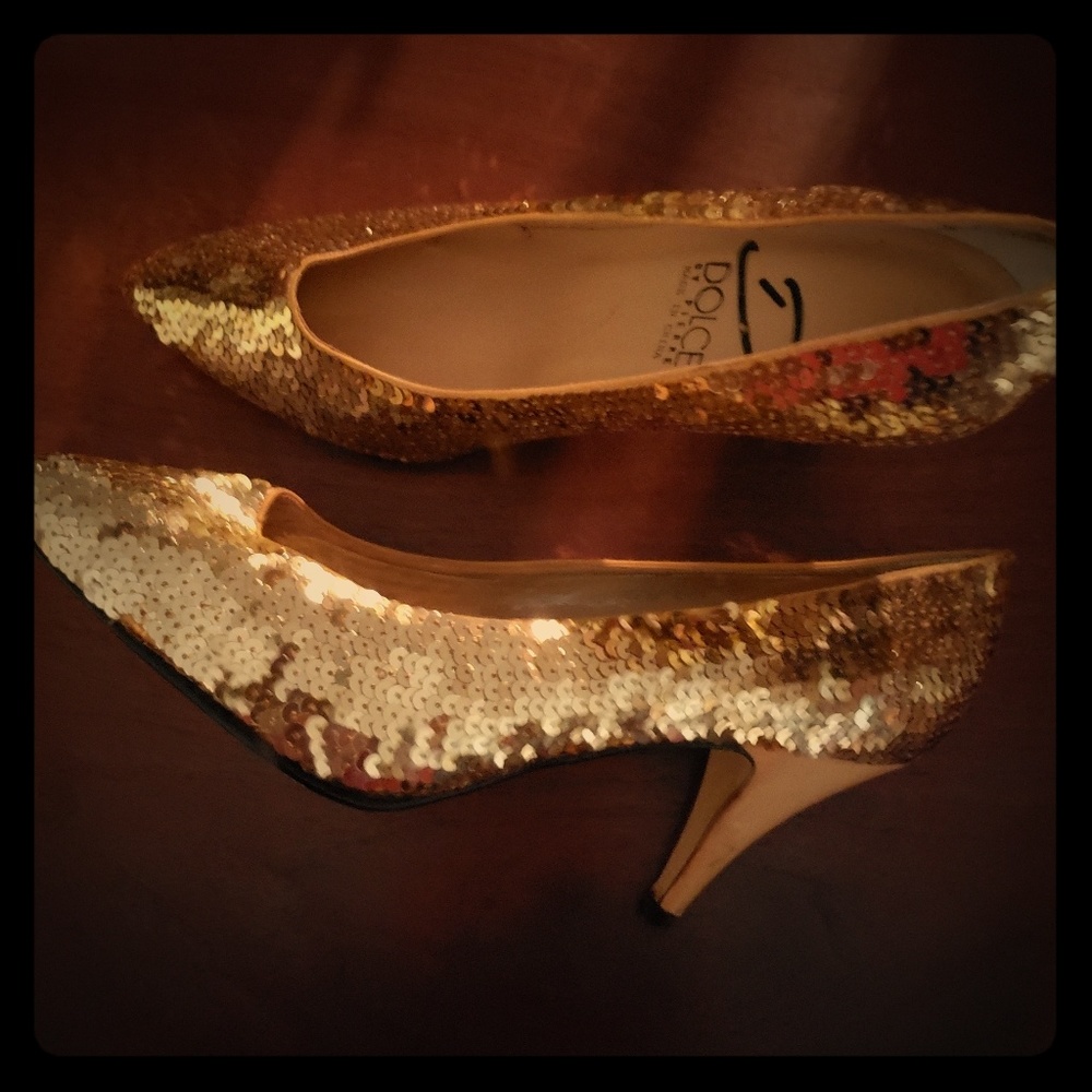 Womens dress shoe
